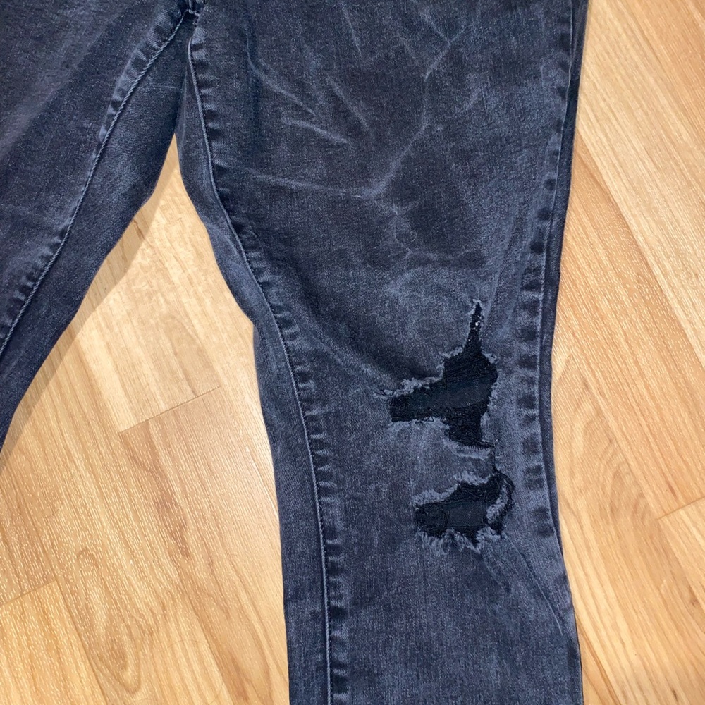 Women’s Black Charcoal Denim Jeans - Picture 3 of 8